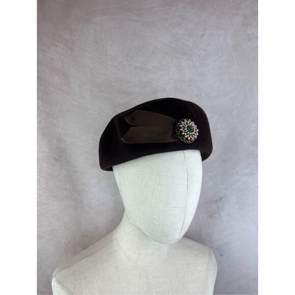 Vintage Mod 50s 60s Brown Felt Pill Box Hat - Picture 1 of 8